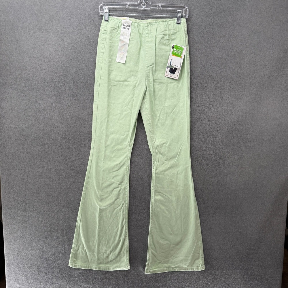 Tinseltown High Rise Pull On Flare Pants Mint Green Stretch Size 3 26 NWT